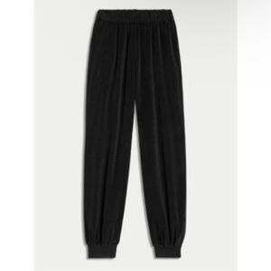 Suzie Kondi Patmos Pocket Pants in Velour